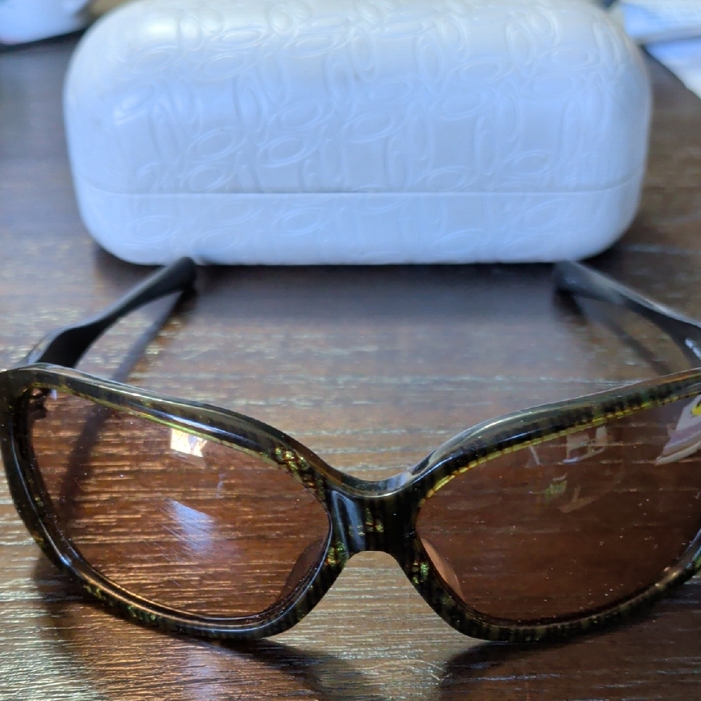 Stylish Brown Sunglasses